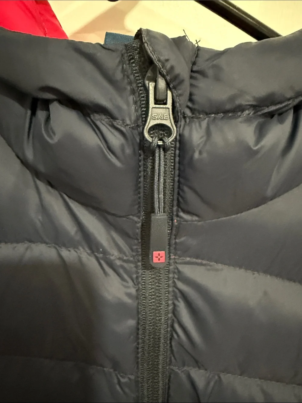 Women's Navy Hooded Puffer Jacket - Lightweight Insulated Coat